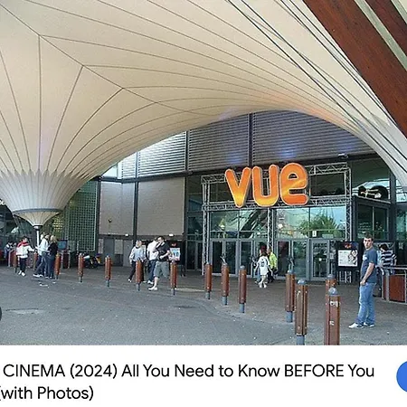 Family Near Cribbs Causeway And The Wave, Just 2 Minutes From Airbus And Rolls Royce