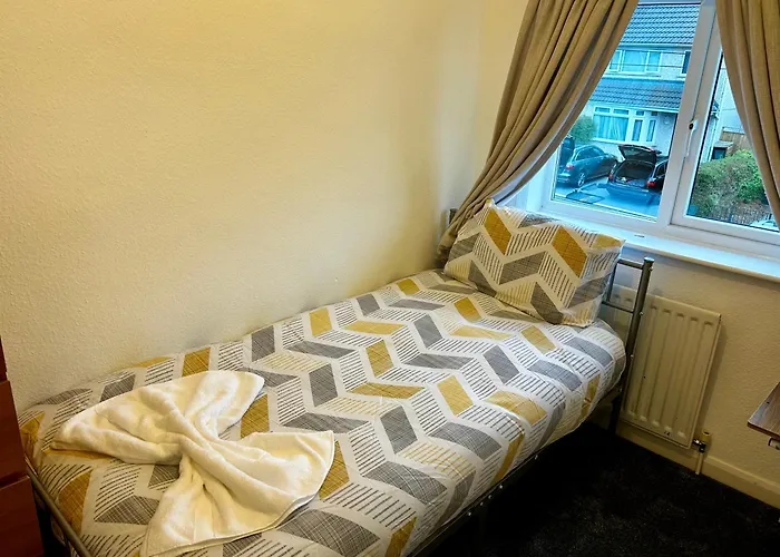 Apartamento Family Near Cribbs Causeway And The Wave, Just 2 Minutes From Airbus And Rolls Royce